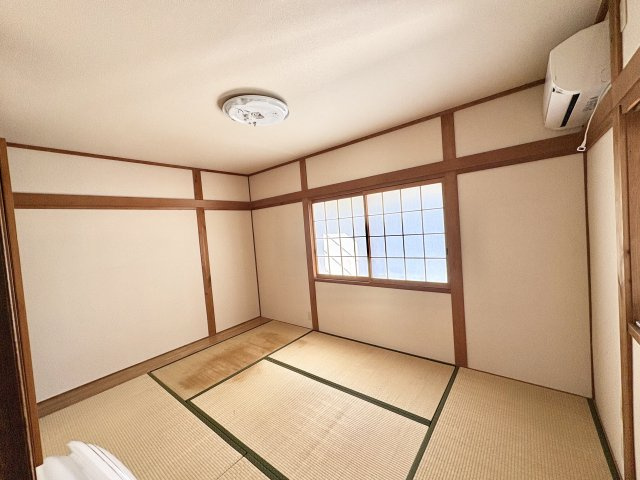 2階　和室6帖　令和2年6月クロス・襖張替