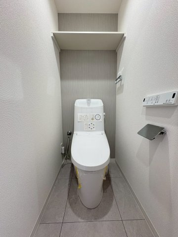 清潔感とうれしい機能性を兼ね備えた、使いやすいシャワートイレ。