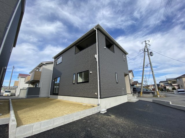 ◆同施工写真です◆外観の写真です。お洒落な新築は気分が上がりますね♪