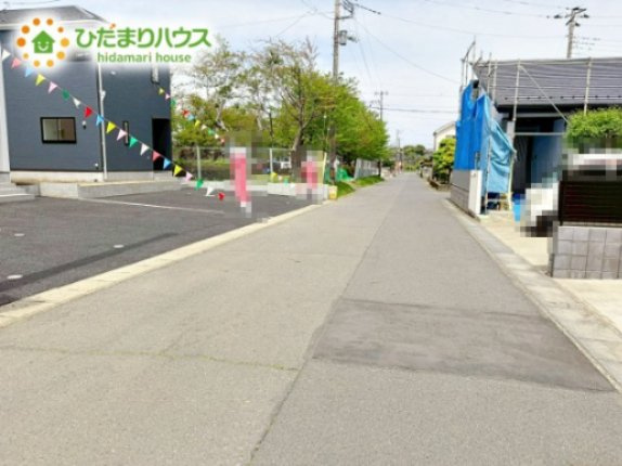 全面道路は車通りも少なく、お車の運転が苦手な方でも安心です！