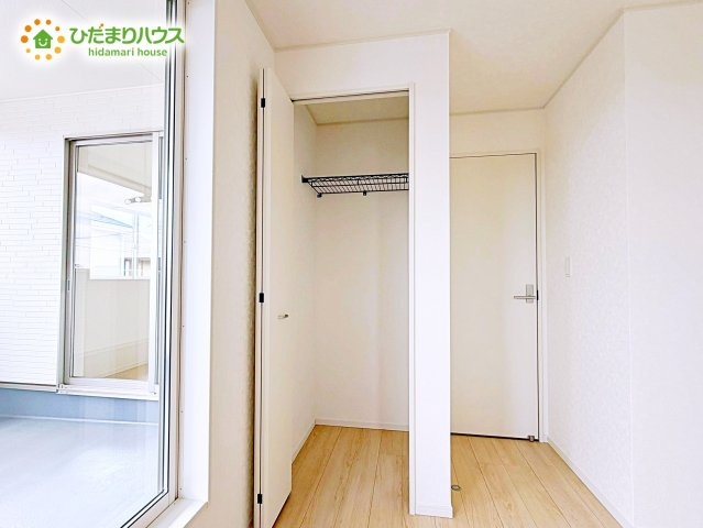 クローゼットタイプの収納は荷物がどこにあるかすぐに見つかります！