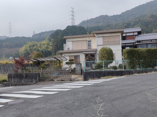 採光や風通しを考えて設計された間取り。優雅なひと時をお過ごしいただける筈です。