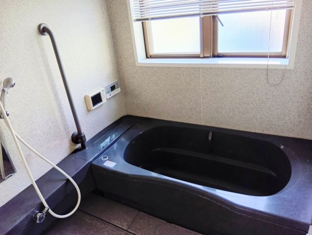 浴室は広々1.25坪タイプで、親子で入っても窮屈感がなく、毎日のバスタイムも快適です！