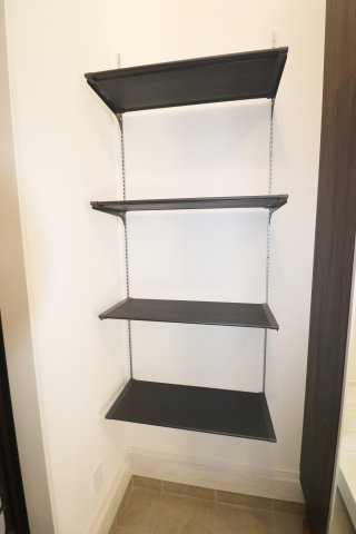 【郡山市安積荒井２丁目　　　１号棟　　　安積第１小学校、安積中学区の収納】