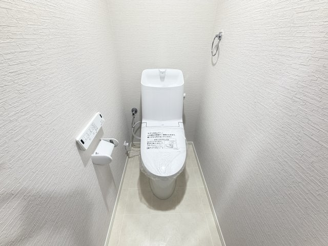 コンパクトで使いやすいトイレです