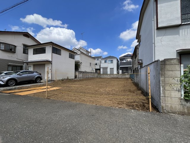 東久留米市南町4丁目　建築条件無し売地　約240.39平米（約72.71坪）