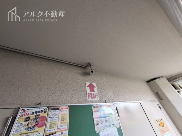 監視カメラ