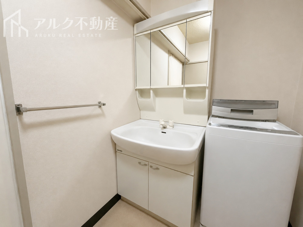 洗面化粧台※AIによる荷物除去を行っております
