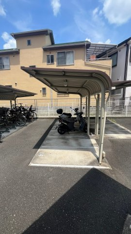 バイク置き場