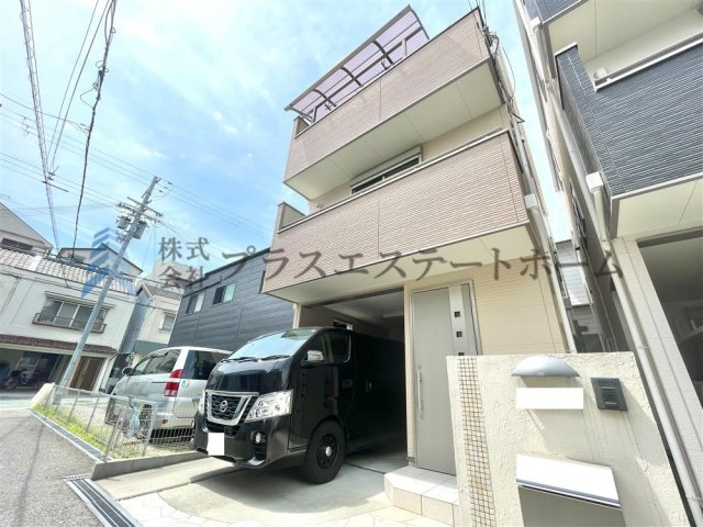 徒歩約12分で2駅2路線利用可能です♪
