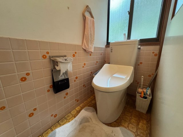 シンプルで使いやすいトイレです