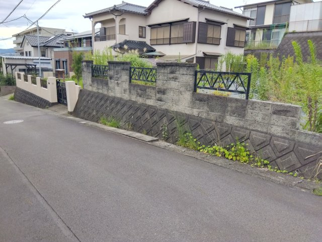 区画整理されている綺麗な成形地となっています。