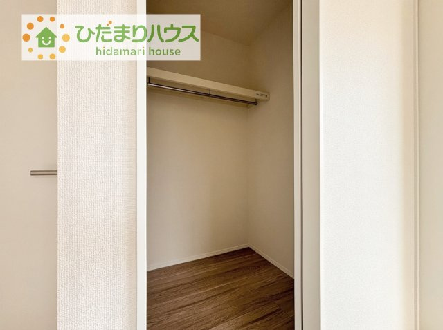 大型ウォークインクローゼット完備♪