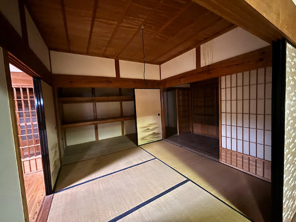 客間や家族の憩いの場にぴったりな和室。