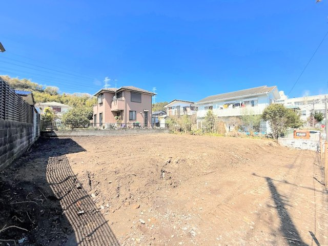 ◆一戸建てを中心とした街並みが整然と続き、周辺は高い建物が建っていないので、緑の多い閑静な趣を感じる環境です。街並みや周辺環境も重要なポイントです！！