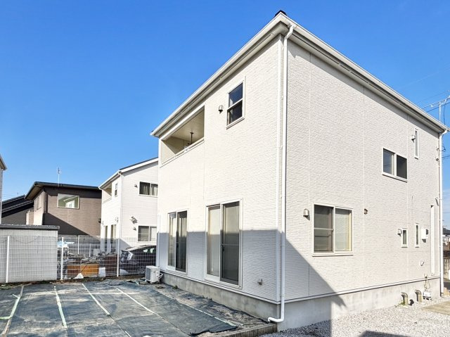 ■外観｜閑静な住宅街で始める新しい暮らし♪開放的な毎日をあなたへ(^^♪　