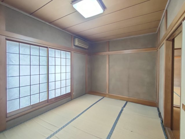 【和室約6帖】　人気の和室スペース！畳・障子日本だからこそ味わえる和の空間をぜひ堪能してみてください♪