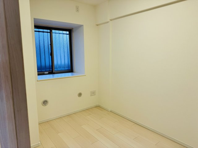 ～4.5帖の洋室です～