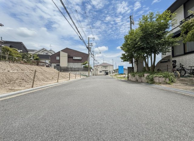 周囲に弊害物も無いので見た目以上の開放感があります♪　現地で一度、味わってください♪