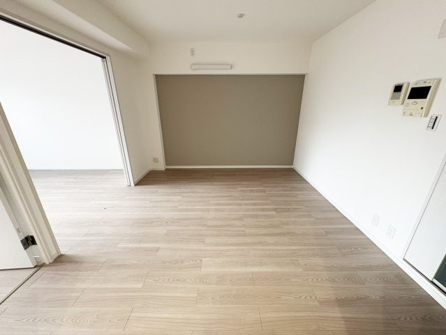 家具のレイアウトを楽しめるお部屋です。