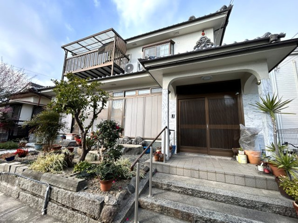 【高槻市下田部町一丁目の外観】