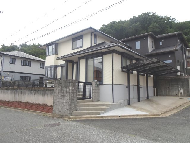 外観：328000679516
