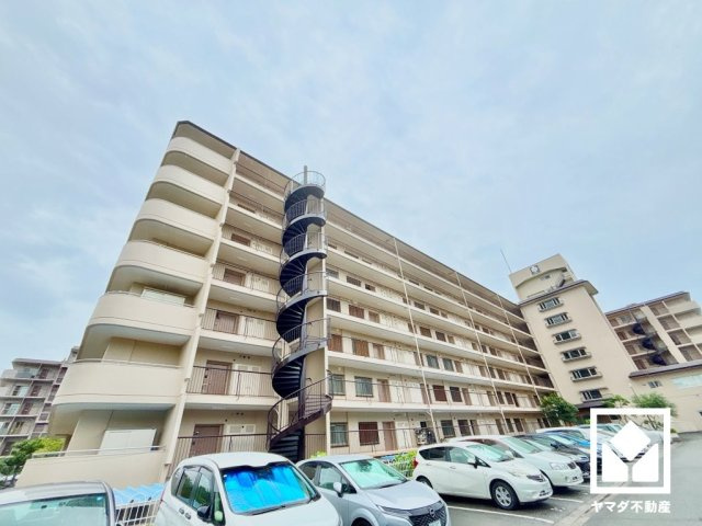 ローンのご相談も承っております。様々な住まいのお悩みもご相談ください。お客様それぞれにあったマイホームご購入をお手伝いいたします。