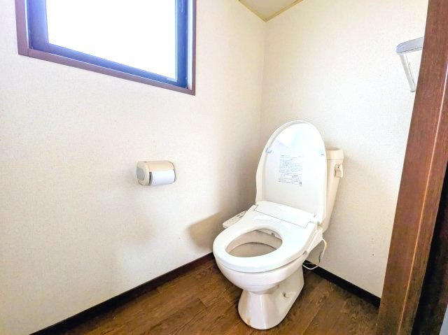 ゆったりとした空間のトイレです