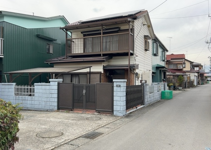 家を建てる前提で土地を探している場合、地盤の丈夫さは譲れない条件の一つです。地盤が脆弱だと追加工事が必要となります。また、過去に地盤沈下や液状化現象を起こした土地は、できるだけ避けた方がいいでしょう。