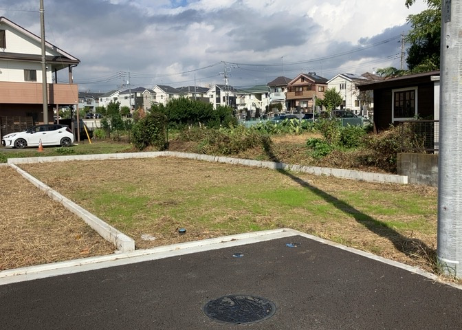 土地探しをしていると都市計画区域という言葉を目にすると思います。法律によって、都道府県知事や国土交通大臣が指定するエリアのことを指しており、都市計画区域は市街化区域と市街化調整区域に分けられています。