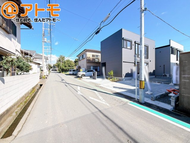 前面道路も広いので駐車が苦手なママもらくらく駐車することができます♪
