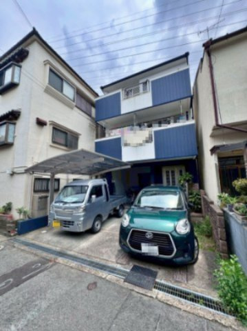 楠根小学校徒歩約4分、中木田中学校徒歩約14分　お子様の通学も安心です！　