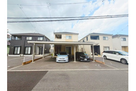 小山市喜沢太陽光パネル・カーポート付中古物件の外観
