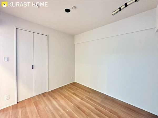 【イトーピア向日マンションC棟 7階の洋室】