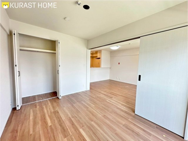 【イトーピア向日マンションC棟 7階の洋室】