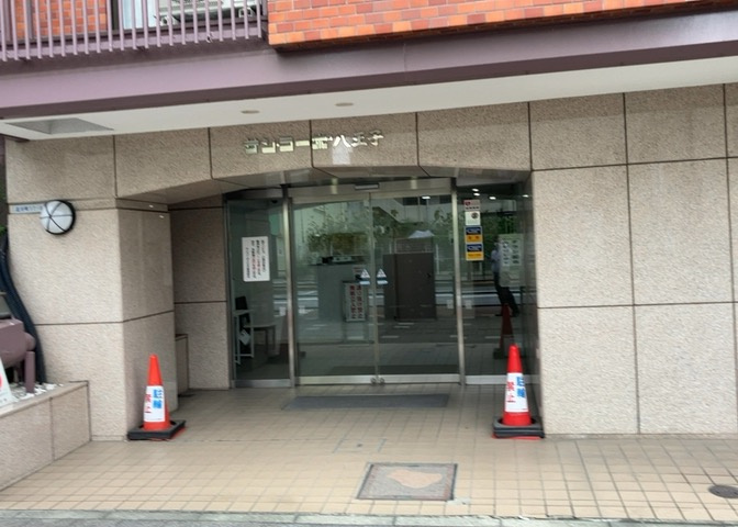 空家となっているため、実際のお部屋の雰囲気や日当たり具合を直接現地でご確認いただけます。リフォームが施工済みのきれいな室内空間をじっくり見学できるので、新生活のイメージも膨らみやすい物件です。
