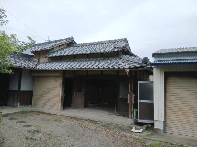 倉庫？
