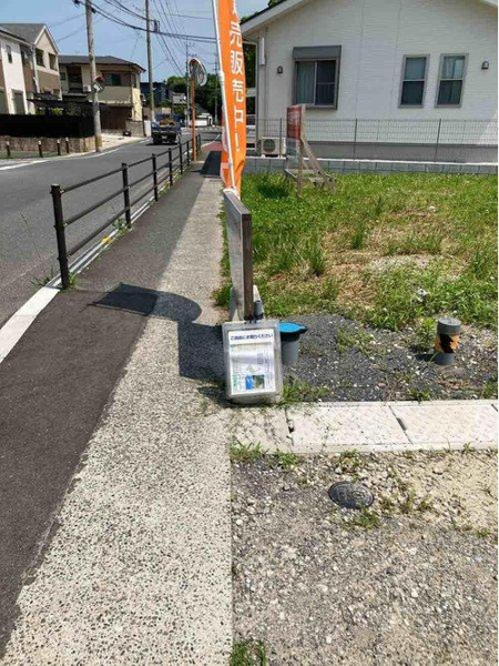 【神田町三丁目の前面道路含む現地写真】