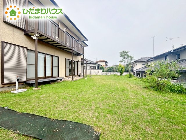 お庭付物件になります！お庭遊びや、プールなどお子様も大喜び(^^)