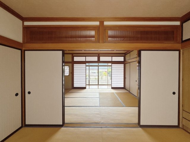 ■和室｜「続き間の和室」は、戸を開ければ大空間、閉じれば個室として活用できるのでお子様の遊び場や客間としても便利です♪