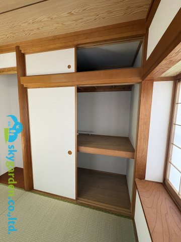 天袋付きの押入れ