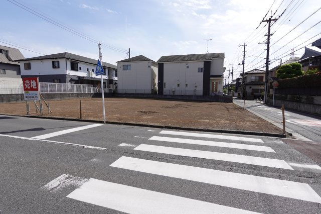 外観：311002373015