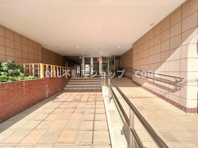 見学はしたいけど見に行く暇がないという方、仕事終わり等にご見学が出来るようサポートします。