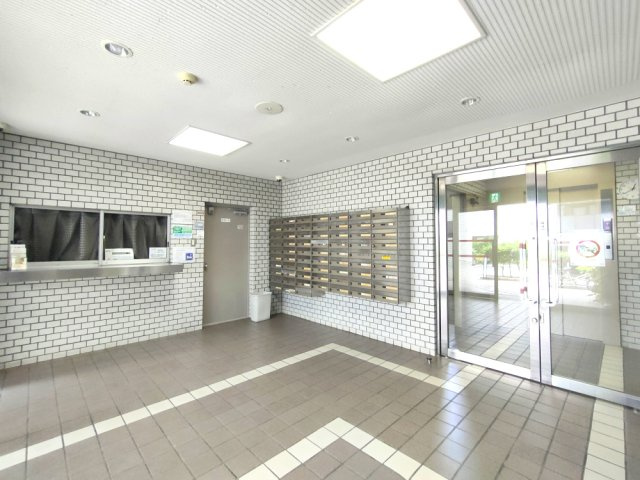 【エントランス】