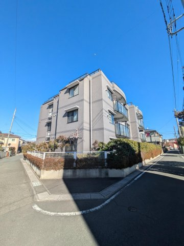 apartment 東京都港区赤坂５丁目1番33号