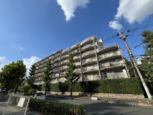 外観：327002173784