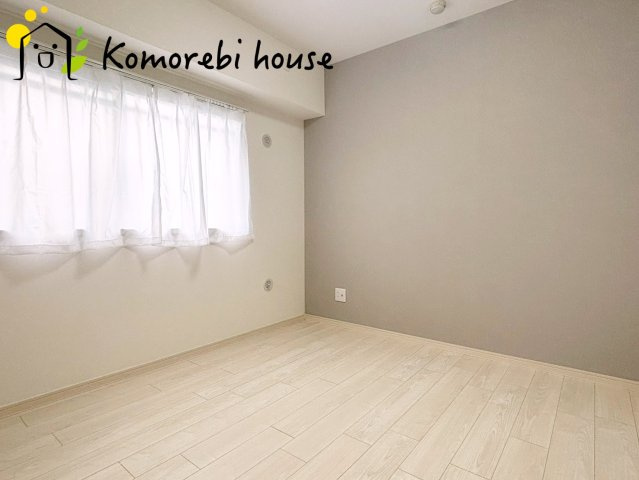 ゆったりした洋室です