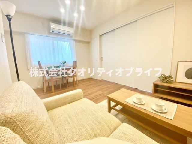 小窓が付いていますので日当たりも問題なし