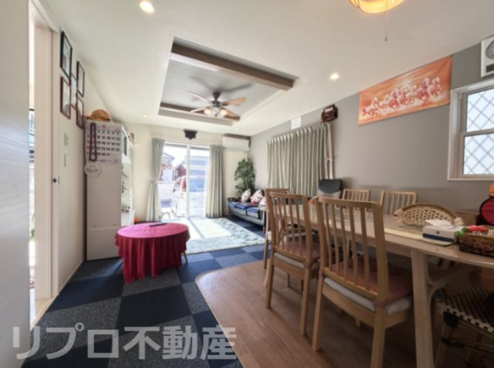 広々としたリビングは20帖以上と開放的な空間！家族みんなで快適にお過ごしいただけます！