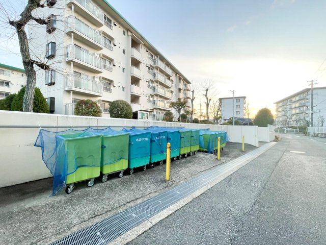 ゴミステーション